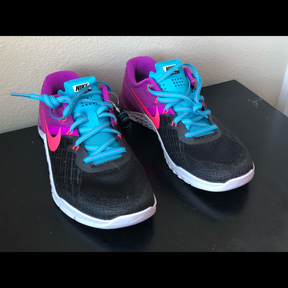 Women’s Nike Metcon 3